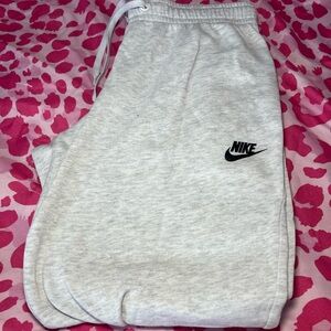 WOMENS NIKE SWEATPANTS